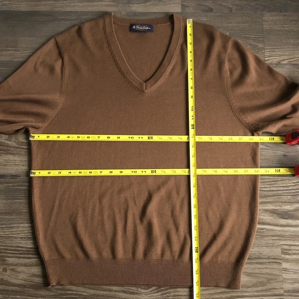 Brooks Brothers Mens V Neck Cotton Silk Sweater Large